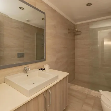 Hotel Ladonia Mio Mare