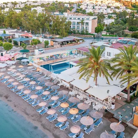 Ladonia Mio Mare Hotel 4*