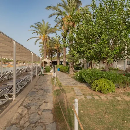 Hotel Ladonia Mio Mare