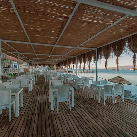 Ladonia Mio Mare Hotel 4*