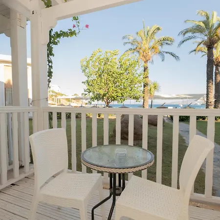 Ladonia Mio Mare Hotell 4*