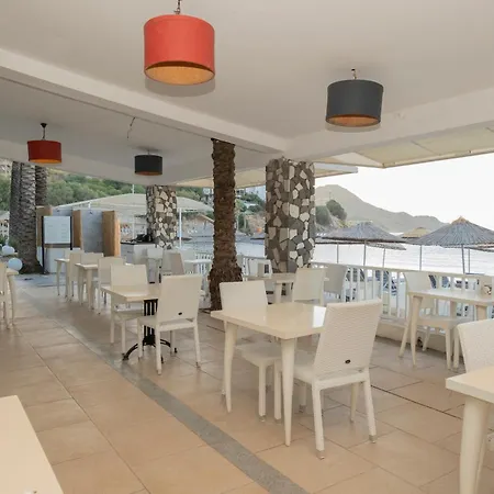 فندق Ladonia Mio Mare أكيارلار